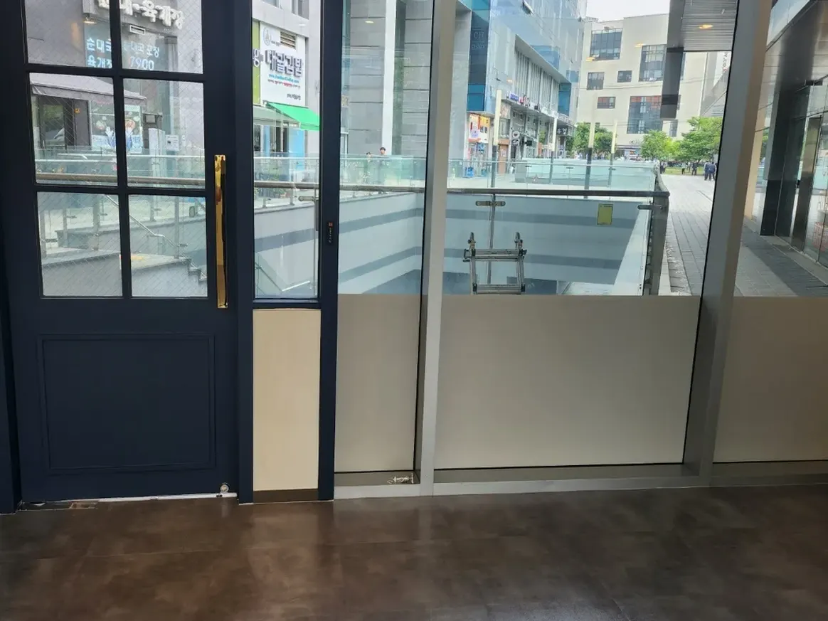 세종시 산울동 점포 카운터 검사실 위생청소 사례 - 행진크린